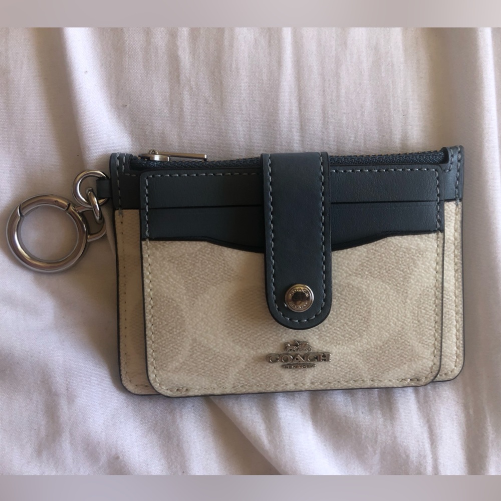 Coach Signature Attachment Card Case